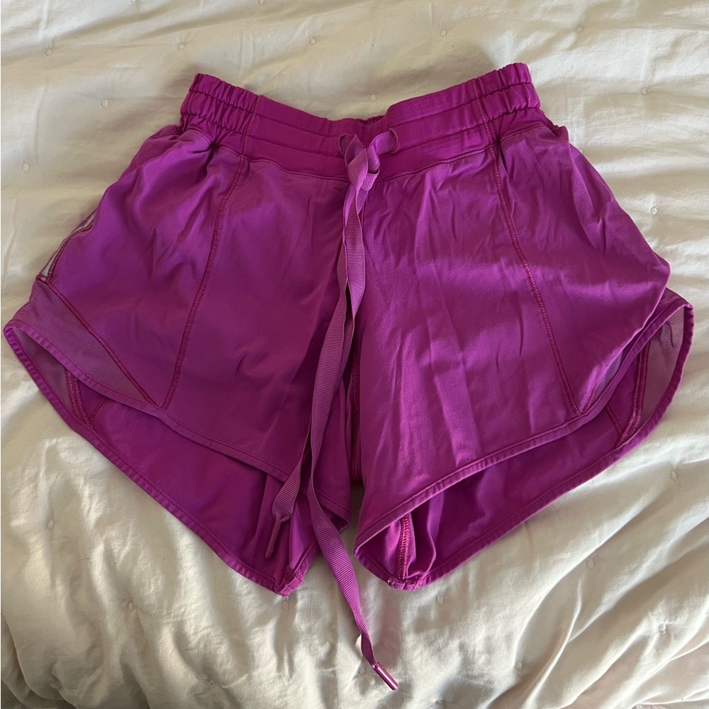 Lululemon pink hotty hot shorts